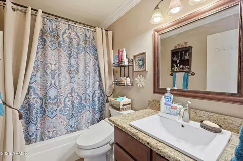 Bath - 1086 E Arabian Dr, Gilbert, AZ 85296 photo 2 of 2
