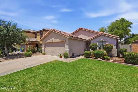 Exterior - 1086 E Arabian Dr, Gilbert, AZ 85296 photo 3 of 8
