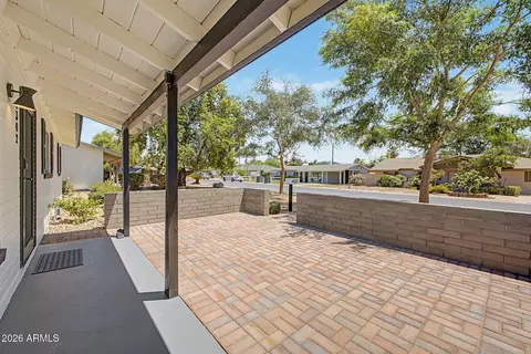 Exterior - 4302 E Montecito Ave, Phoenix, AZ 85018 photo 5 of 14
