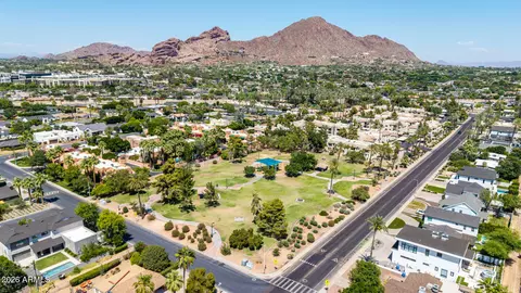 View/Area - 4302 E Montecito Ave, Phoenix, AZ 85018 photo 9 of 9