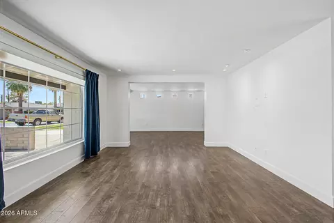 Living - 4302 E Montecito Ave, Phoenix, AZ 85018 photo 1 of 7