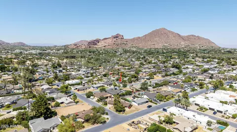 View/Area - 4302 E Montecito Ave, Phoenix, AZ 85018 photo 8 of 9