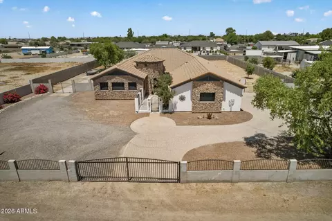 3012 W South Mountain Ave, Laveen, AZ 85339