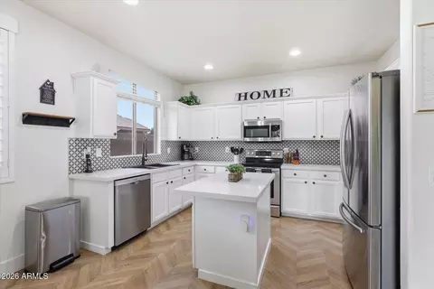 Kitchen - 10315 E Idaho Ave, Mesa, AZ 85209 photo 1 of 3