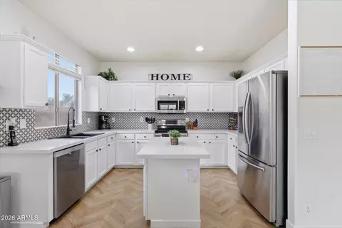 Kitchen - 10315 E Idaho Ave, Mesa, AZ 85209 photo 3 of 3