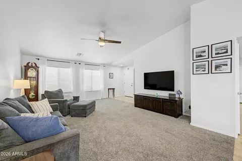 Living - 2164 E Stacey Rd, Gilbert, AZ 85298 photo 1 of 2