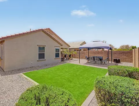 Exterior - 2164 E Stacey Rd, Gilbert, AZ 85298 photo 8 of 13
