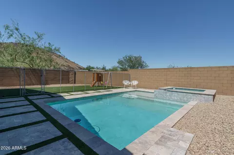Exterior - 2004 E Park View Ln, Phoenix, AZ 85024 photo 7 of 21
