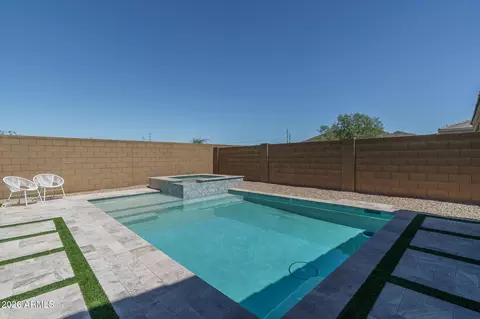 Exterior - 2004 E Park View Ln, Phoenix, AZ 85024 photo 5 of 21