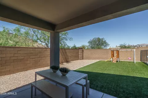 Exterior - 2004 E Park View Ln, Phoenix, AZ 85024 photo 3 of 21