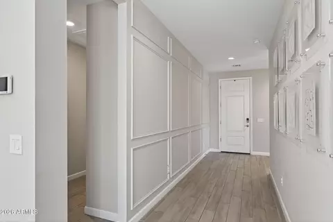 Entry Way - 2004 E Park View Ln, Phoenix, AZ 85024 photo 2 of 2