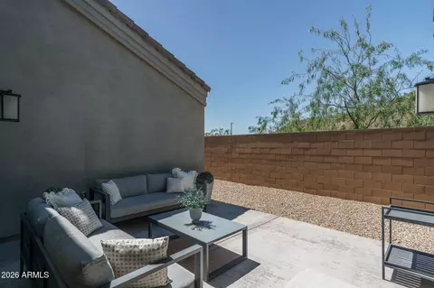 Exterior - 2004 E Park View Ln, Phoenix, AZ 85024 photo 16 of 21