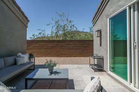 Exterior - 2004 E Park View Ln, Phoenix, AZ 85024 photo 17 of 21