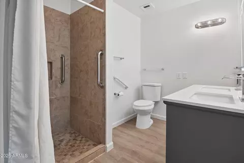 Bath - 1971 E Pegasus Dr, Tempe, AZ 85283 photo 1 of 4