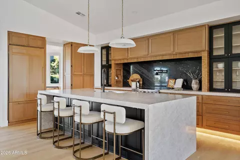 4928 E Paradise Ln, Scottsdale, AZ 85254