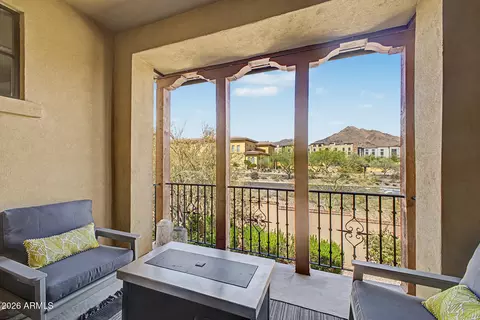 18650 N Thompson Peak Pkwy #2042, Scottsdale, AZ 85255