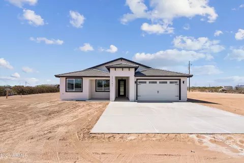 37761 W Montecito Ave, Tonopah, AZ 85354