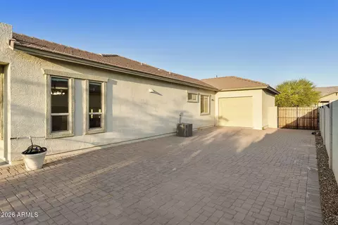 Exterior - 1512 W Ardmore Rd, Phoenix, AZ 85041 photo 17 of 26