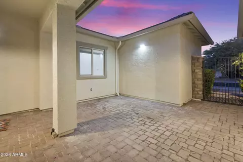 Exterior - 1512 W Ardmore Rd, Phoenix, AZ 85041 photo 3 of 26