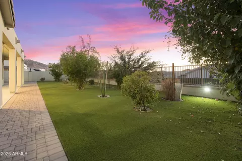 Exterior - 1512 W Ardmore Rd, Phoenix, AZ 85041 photo 20 of 26