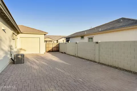 Exterior - 1512 W Ardmore Rd, Phoenix, AZ 85041 photo 16 of 26