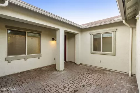 Exterior - 1512 W Ardmore Rd, Phoenix, AZ 85041 photo 8 of 26