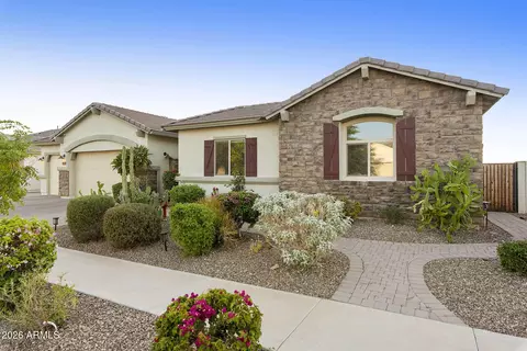 Exterior - 1512 W Ardmore Rd, Phoenix, AZ 85041 photo 6 of 26