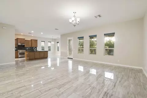 Living - 1512 W Ardmore Rd, Phoenix, AZ 85041 photo 1 of 6
