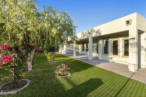 Exterior - 1512 W Ardmore Rd, Phoenix, AZ 85041 photo 13 of 26