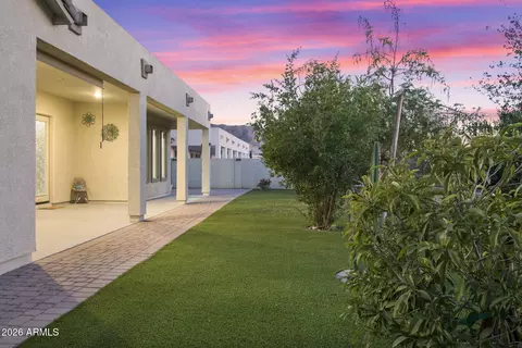 Exterior - 1512 W Ardmore Rd, Phoenix, AZ 85041 photo 21 of 26