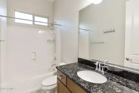 Bath - 1512 W Ardmore Rd, Phoenix, AZ 85041 photo 5 of 5