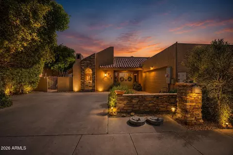 971 E Acacia Cir, Litchfield Park, AZ 85340