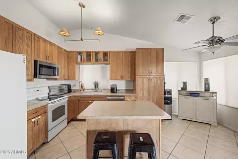 Kitchen - 6032 E Ivy St, Mesa, AZ 85205 photo 3 of 5