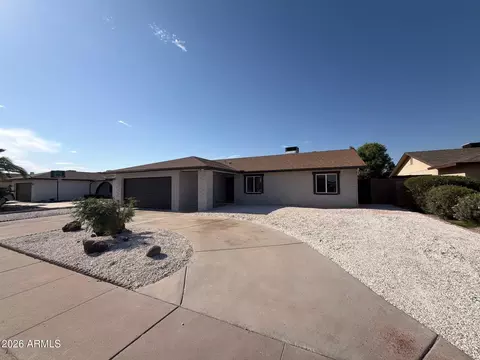 4816 W Cochise Dr, Glendale, AZ 85302