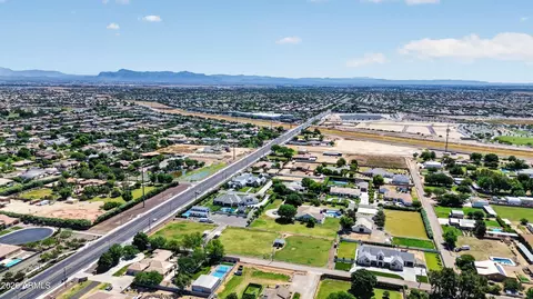 View/Area - 2677 E Queen Creek Rd, Gilbert, AZ 85297 photo 3 of 3
