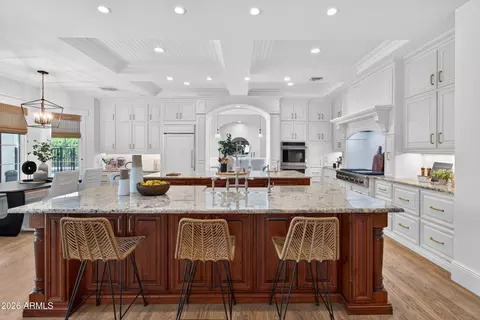 Kitchen - 2677 E Queen Creek Rd, Gilbert, AZ 85297 photo 4 of 6