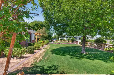 Exterior - 2677 E Queen Creek Rd, Gilbert, AZ 85297 photo 3 of 29