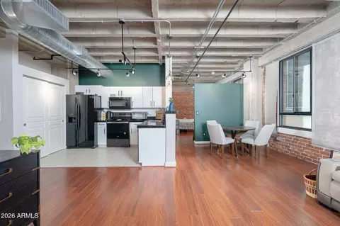 114 W Adams St #402, Phoenix, AZ 85003