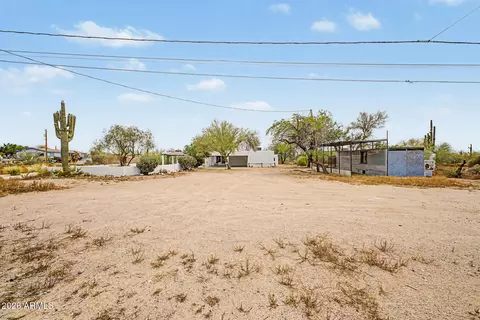 1065 W Whiteley St, Apache Junction, AZ 85120