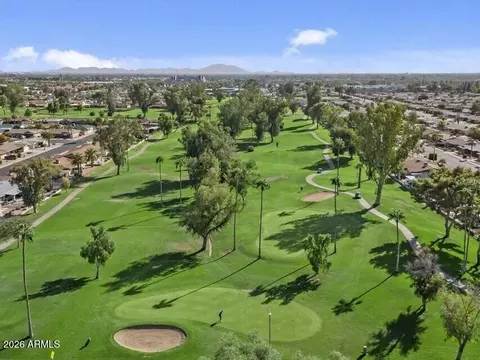 View/Area - 4036 E Clovis Cir, Mesa, AZ 85206 photo 2 of 3