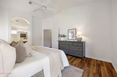 Bedroom - 8118 N 10th Pl, Phoenix, AZ 85020 photo 2 of 2