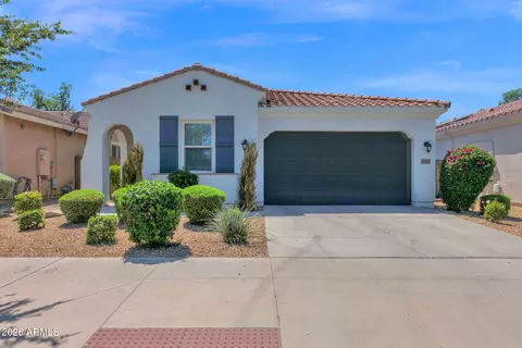 5712 S 28th St, Phoenix, AZ 85040