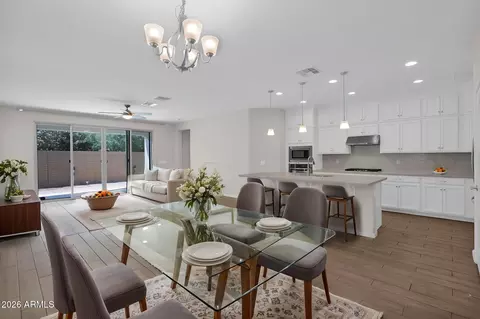 Dining - 5712 S 28th St, Phoenix, AZ 85040 photo 1 of 1