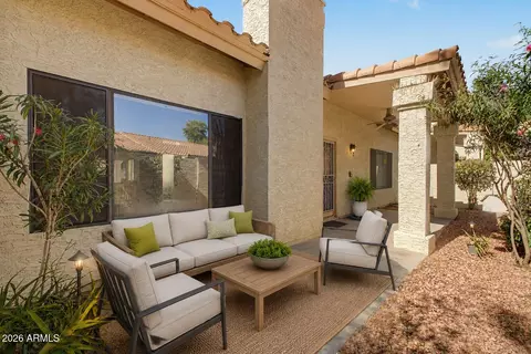 Exterior - 963 E Chilton Dr, Tempe, AZ 85283 photo 10 of 12
