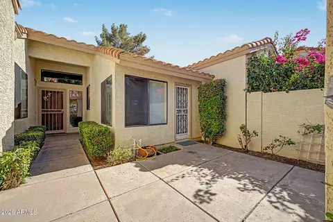 Exterior - 963 E Chilton Dr, Tempe, AZ 85283 photo 4 of 12