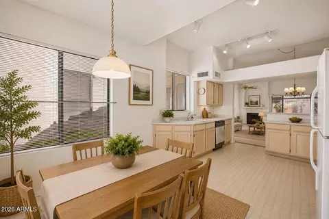 Dining - 963 E Chilton Dr, Tempe, AZ 85283 photo 2 of 3
