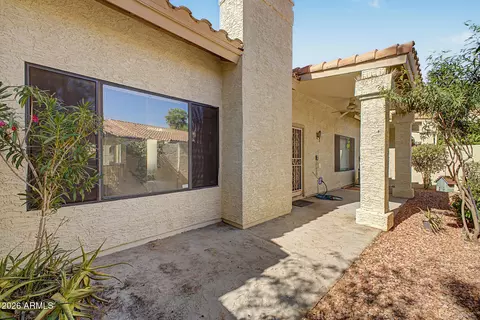 Exterior - 963 E Chilton Dr, Tempe, AZ 85283 photo 9 of 12