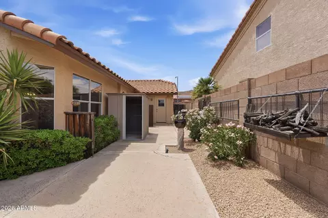 Exterior - 14007 N 29th Pl, Phoenix, AZ 85032 photo 4 of 5