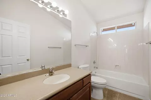 Bath - 14007 N 29th Pl, Phoenix, AZ 85032 photo 3 of 3