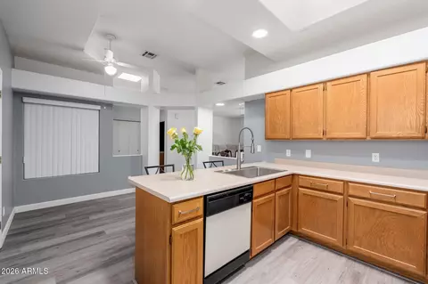 Kitchen - 7006 E Jensen St #39, Mesa, AZ 85207 photo 5 of 5